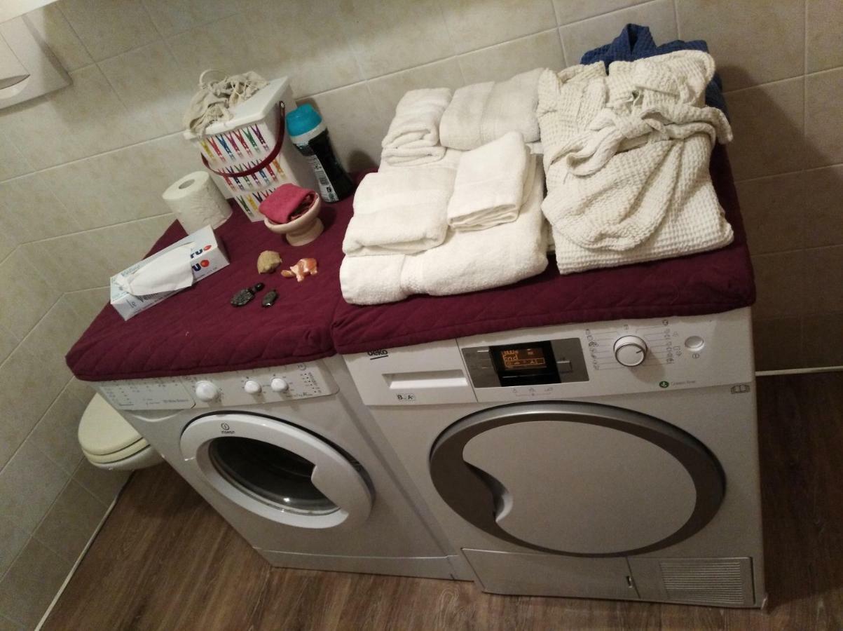 Great Apartament In フェルトレ エクステリア 写真