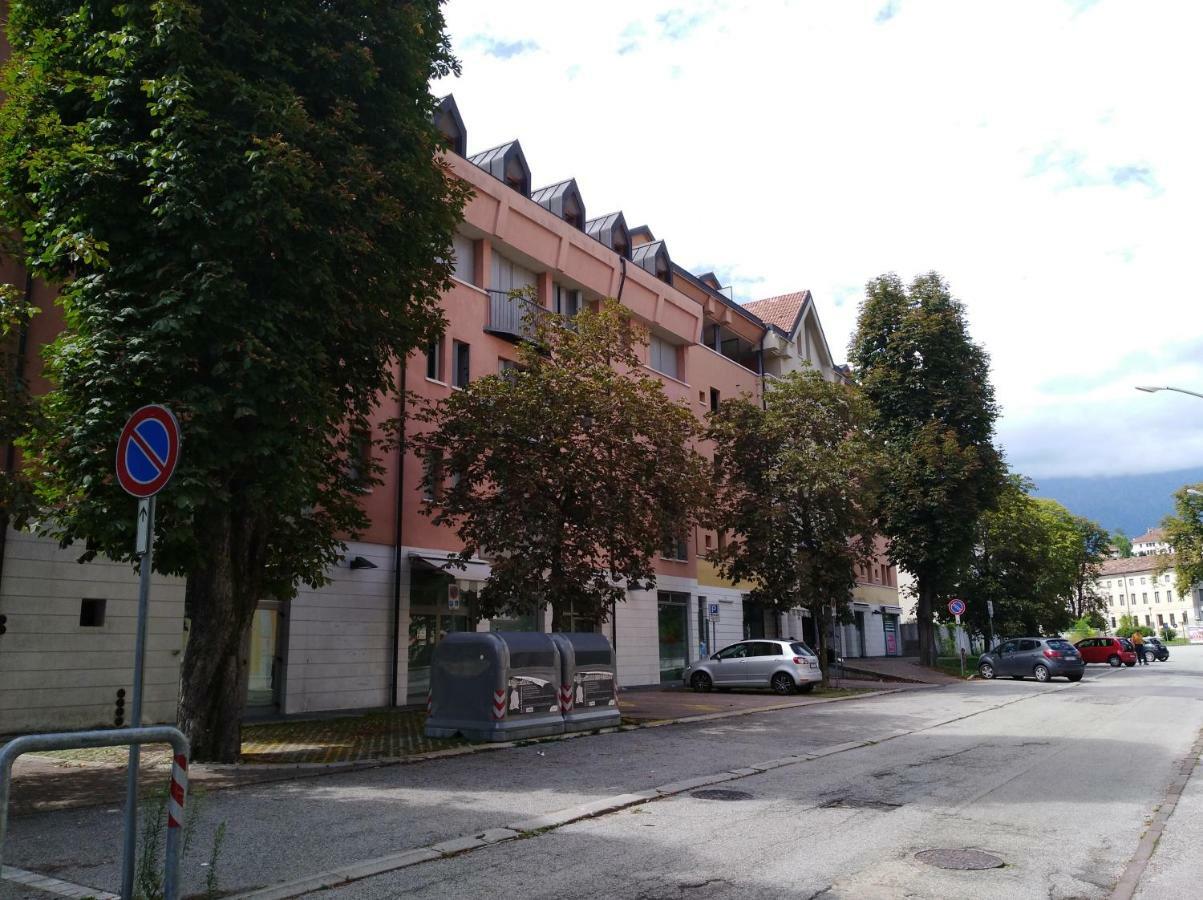 Great Apartament In フェルトレ エクステリア 写真